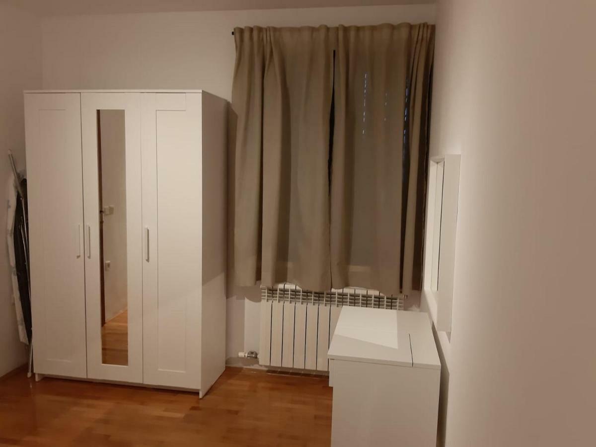 Apartment Blazenka Pula Bagian luar foto